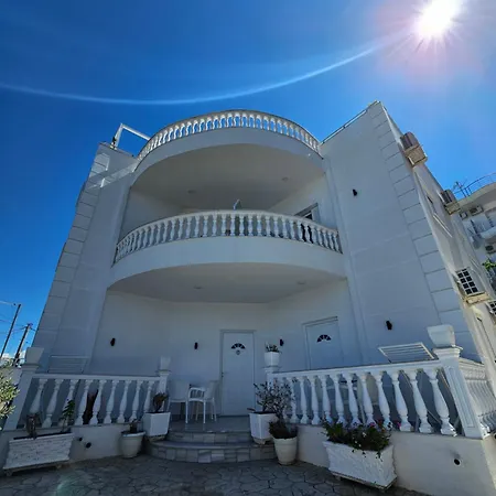 Casa de hóspedes A & A 3*