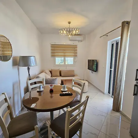 Casa de hóspedes A & A 3*