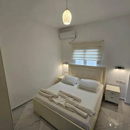 Guest house A & A Ksamil