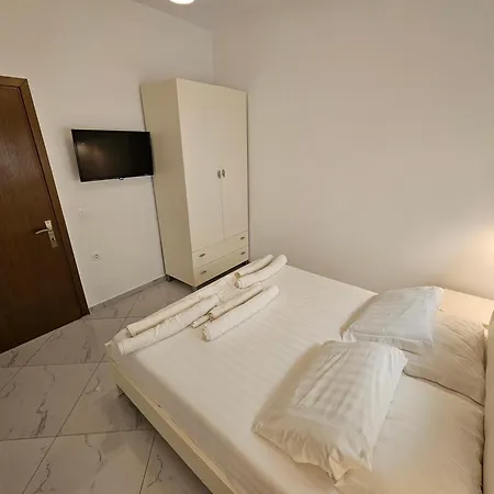 A & A Guest house Ksamil