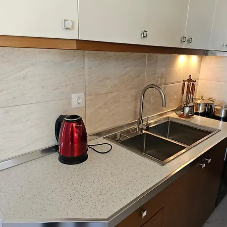 Guest house A & A Ksamil