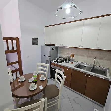 A & A Guest house *