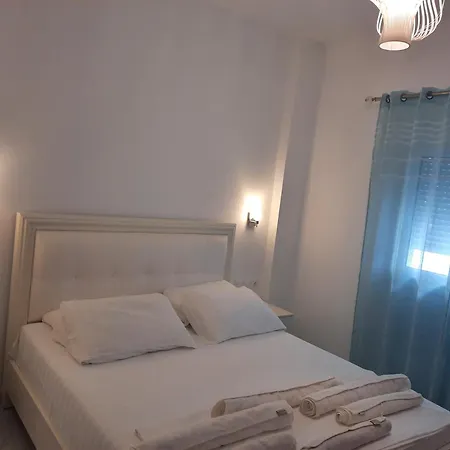 Guest house A & A Ksamil