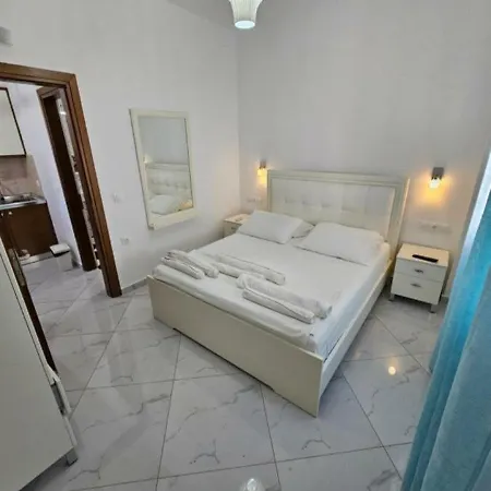 Guest house A & A Ksamil